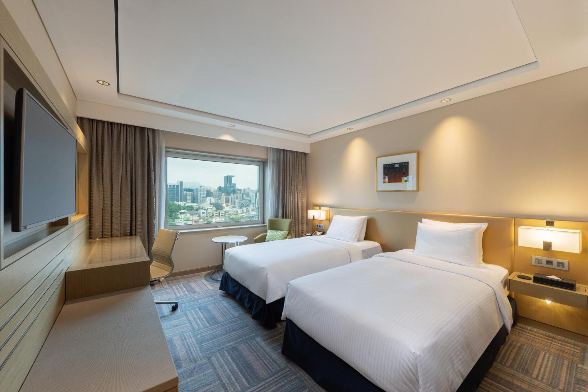 Novotel Ambassador Seoul Gangnam Экстерьер фото