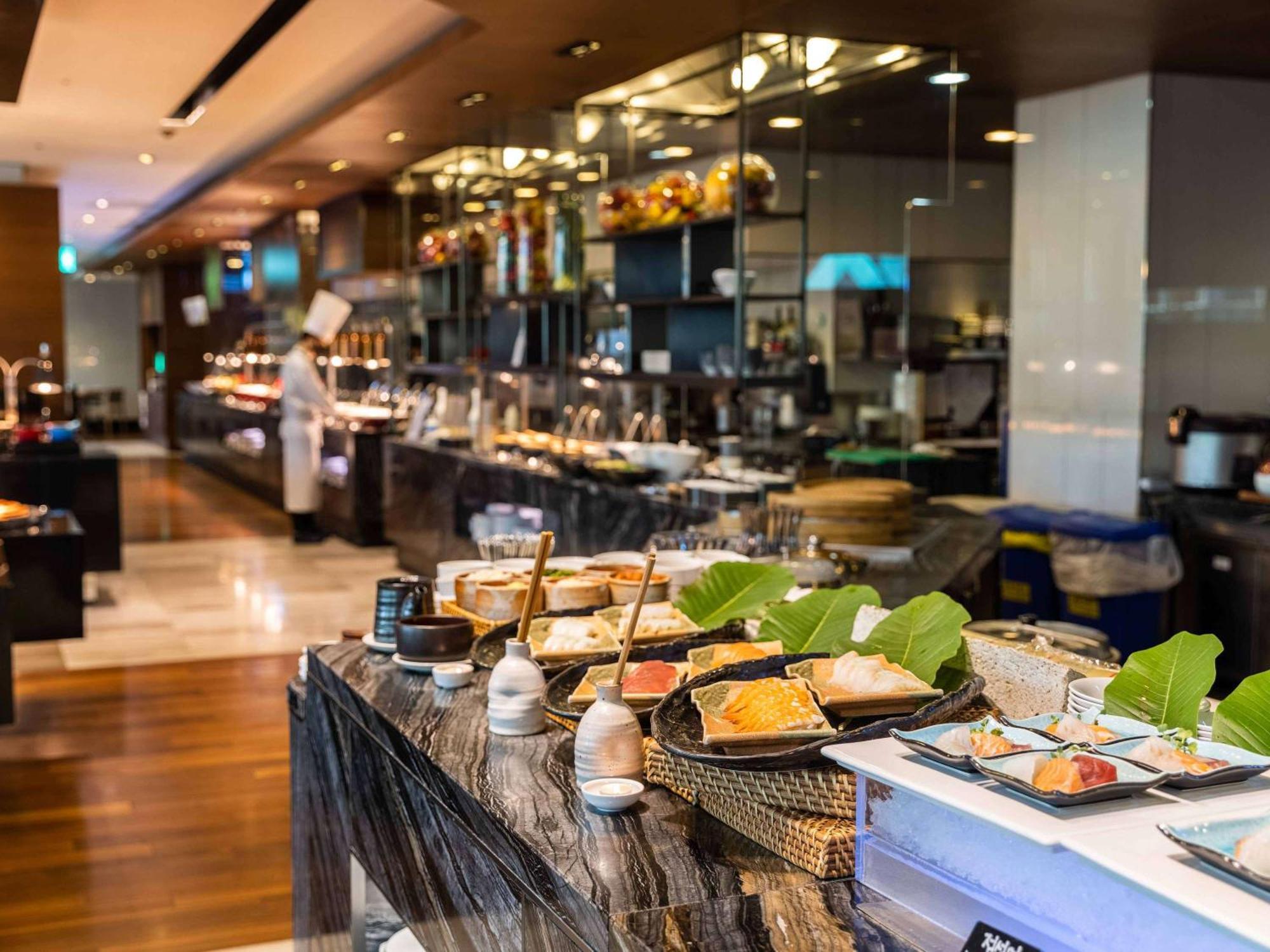 Novotel Ambassador Seoul Gangnam Экстерьер фото